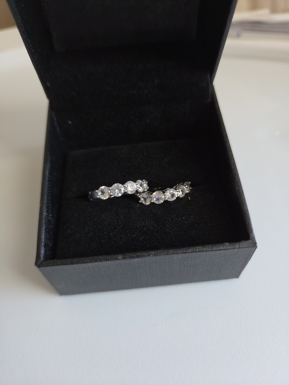 Kay 925 Sterling Silver White Sapphire 5 Stone Hoop Earrings